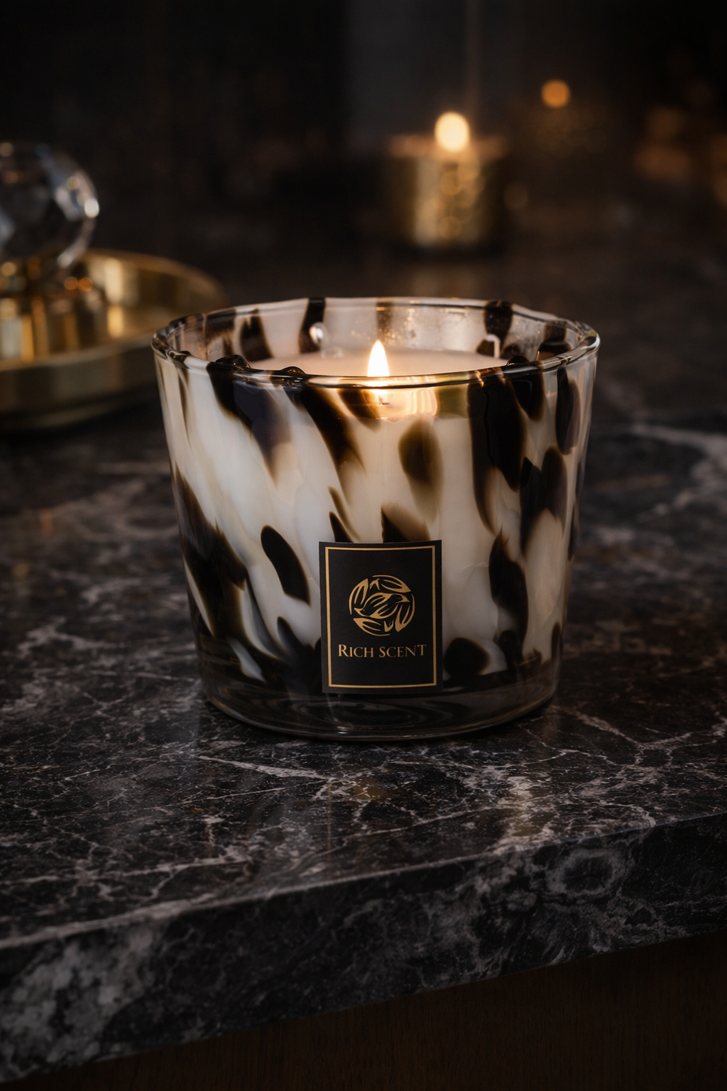 c1d58ed6-d3a9-4125-915b-e26556bb3d7b נר RICH 10 צבע לבן שחור - Image 1