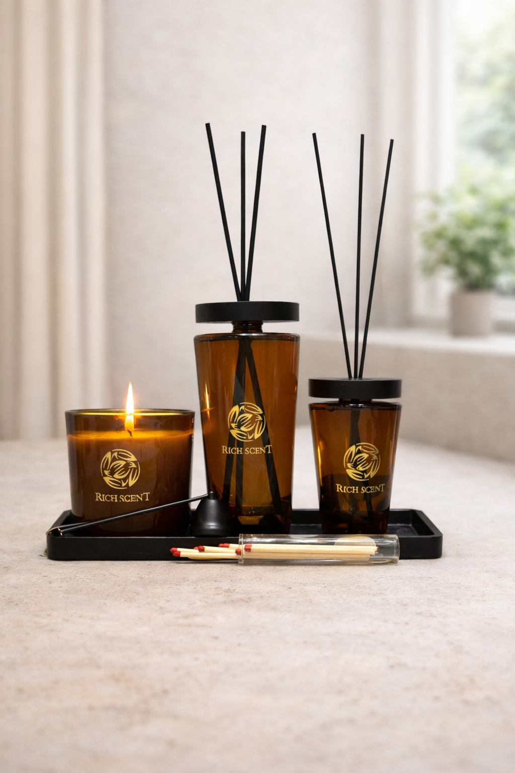 266b56b5-90d4-4bd3-8869-aaeb1652e9f3 מארז נר ומפיצי ריח אוורסט אמבר - Image 1