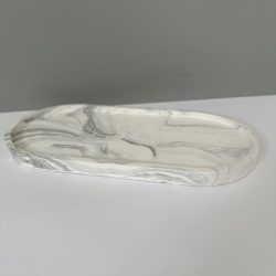 מגש מולאן לבן אפור שחור